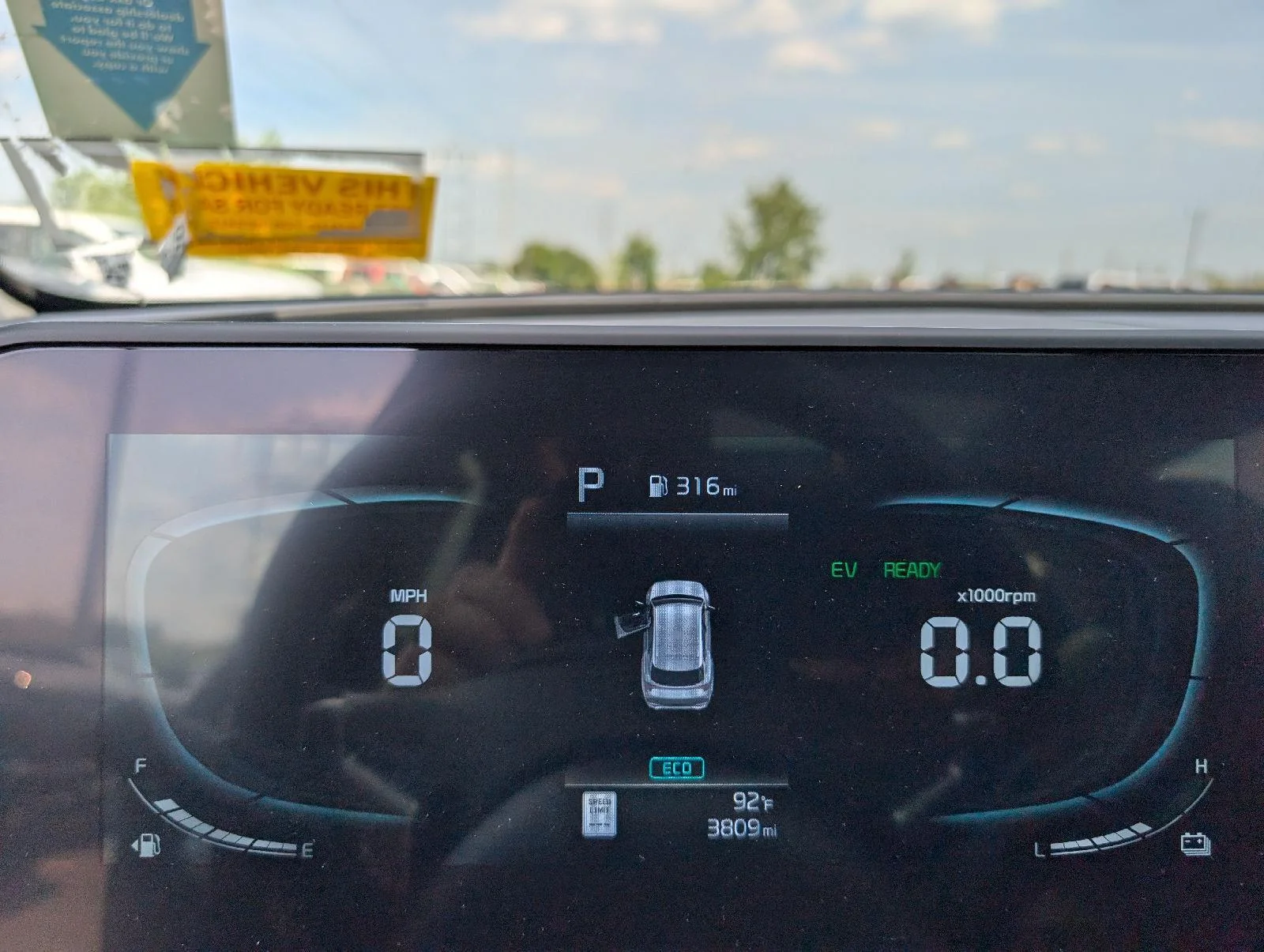 Used 2025 Gravity Gray Kia EX image 12