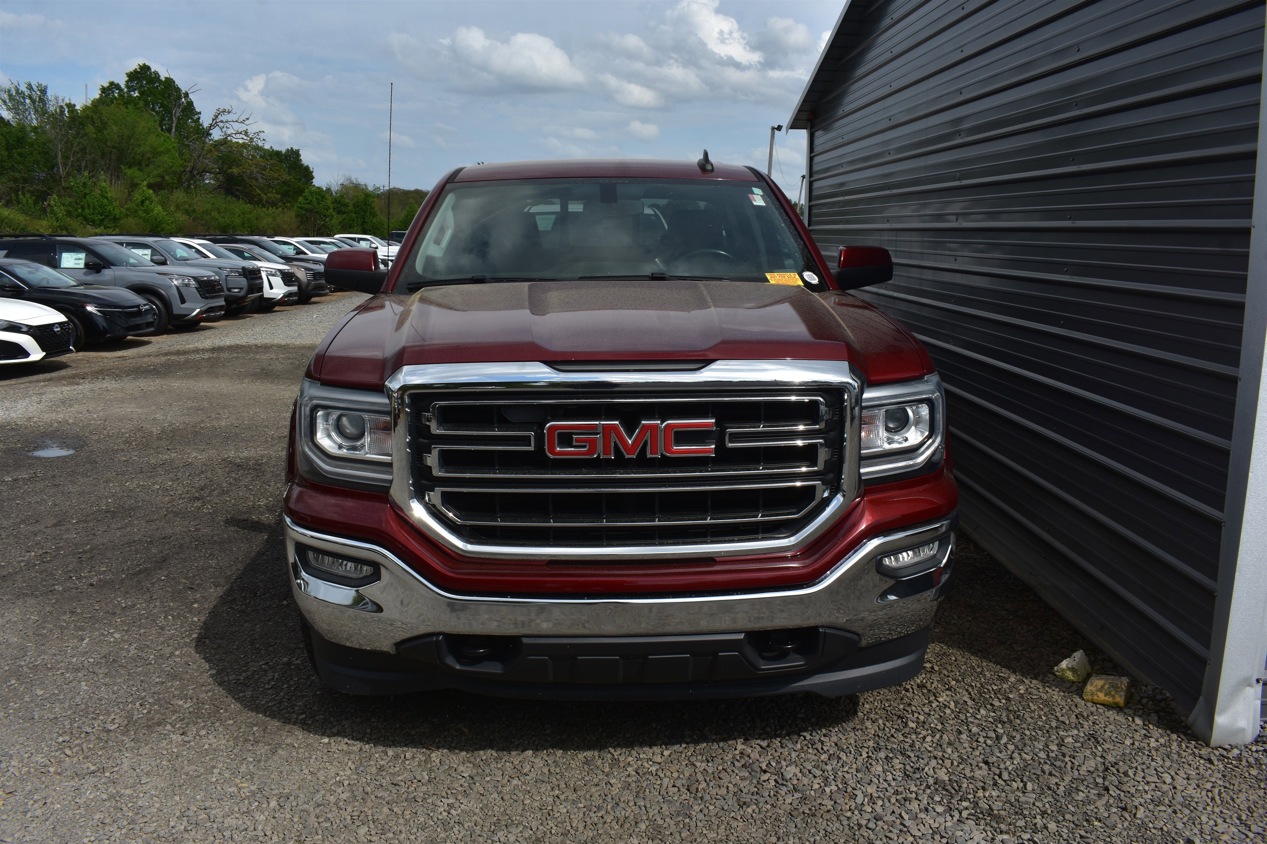 Used 2017 GMC Sierra 1500 SLE with VIN 1GTV2MEC3HZ123955 for sale in Little Rock