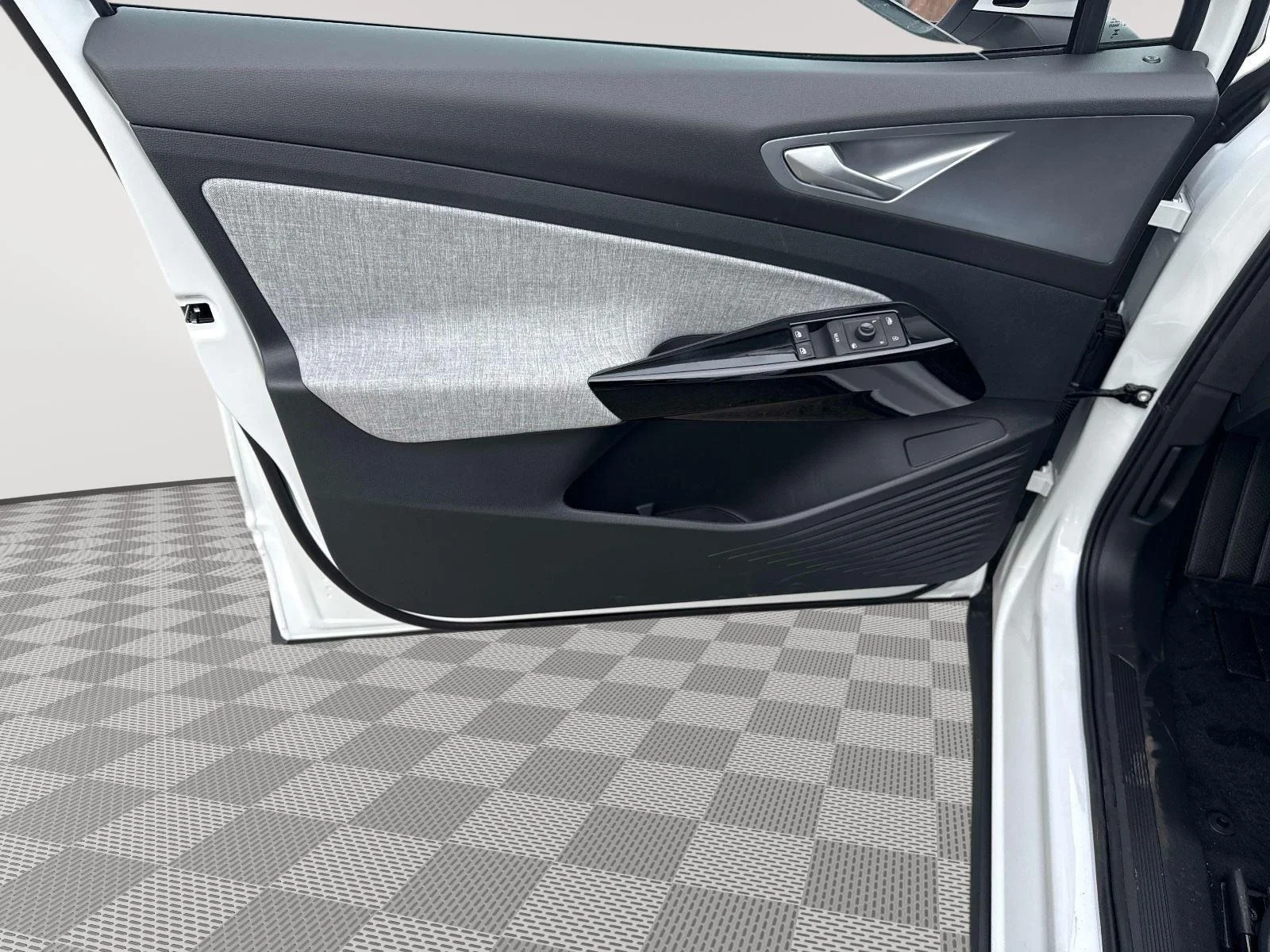 2025 Volkswagen ID.4 PRO - Photo 18
