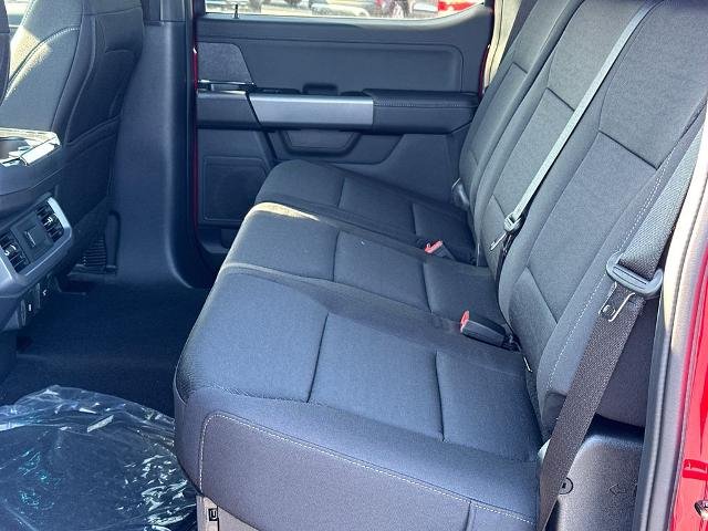 New 2025 Rapid Red Metallic Tinted Clearcoat Ford XLT image 20