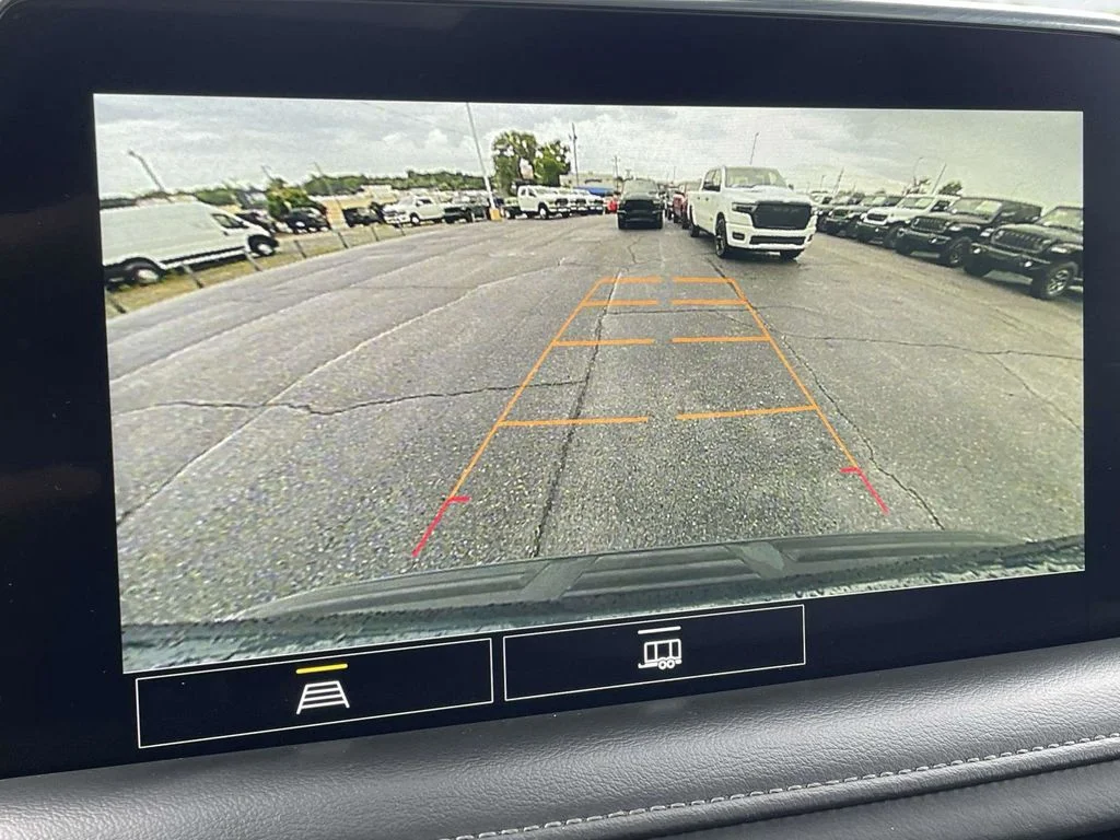 Certified Used 2021 Gray Chevrolet Z71 image 37