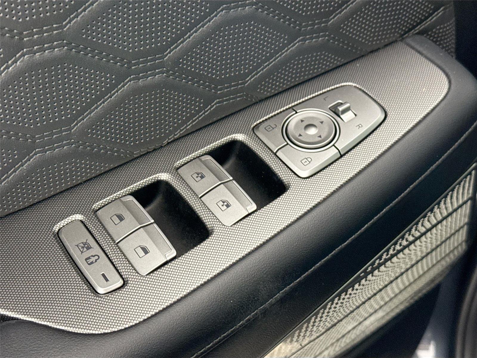 Used 2020 Steel Graphite Hyundai Limited image 5