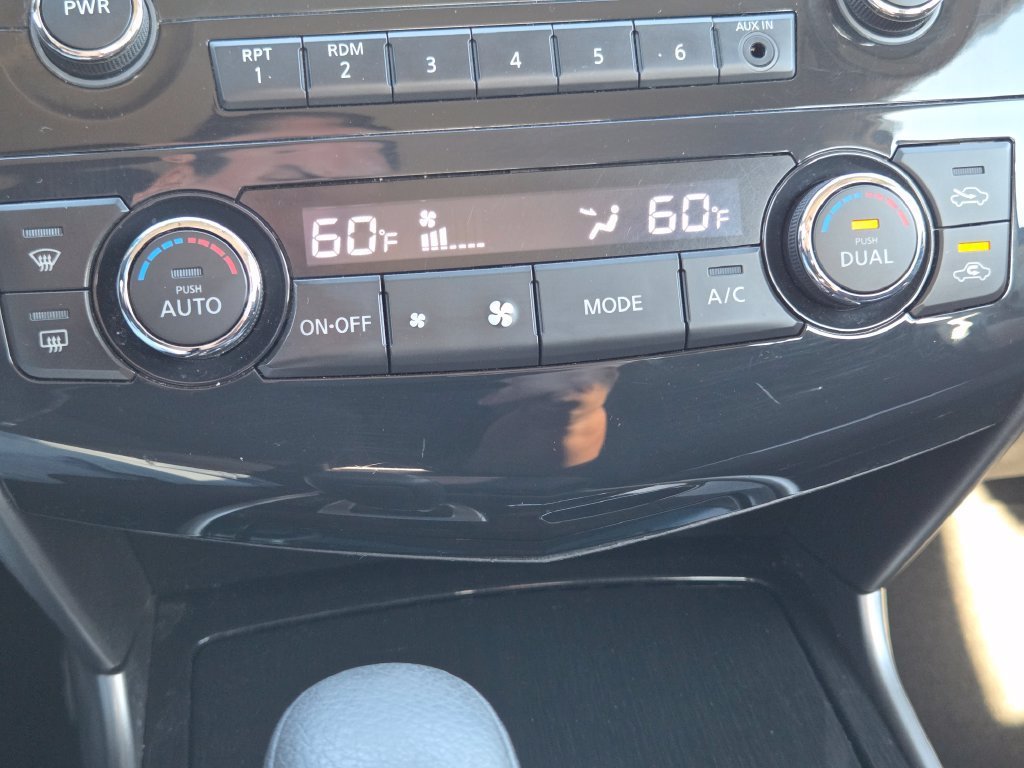 Used 2013 Metallic Slate Nissan 2.5 SV image 11