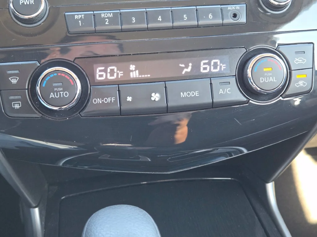 Used 2013 Metallic Slate Nissan 2.5 SV image 11