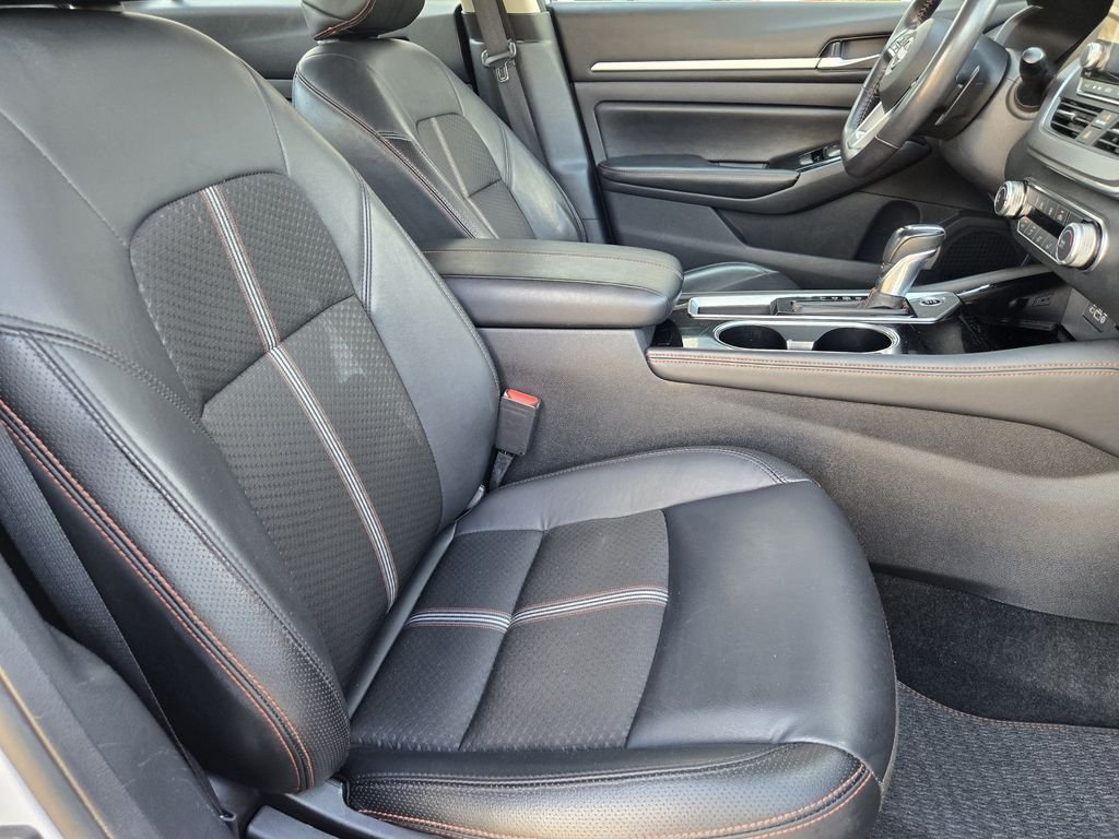 Used 2024 Gray Nissan 2.5 SR image 11