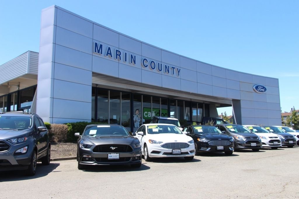 Used 2023 Black Chevrolet High Country image 12