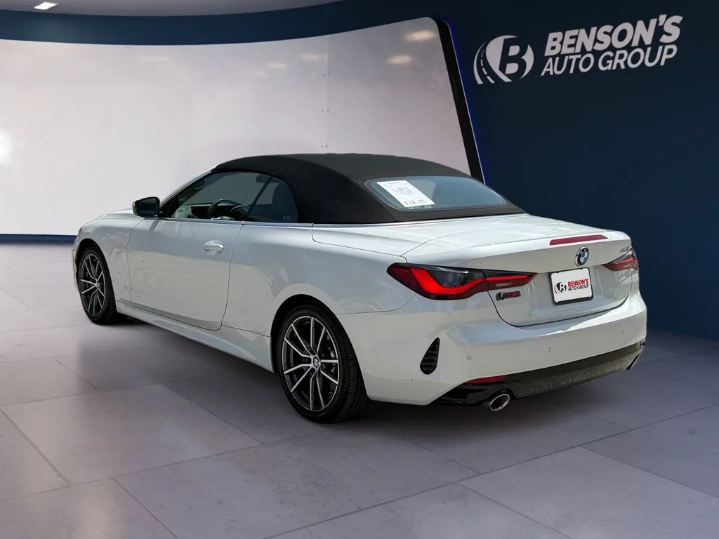 Used 2025 White BMW 430i image 3