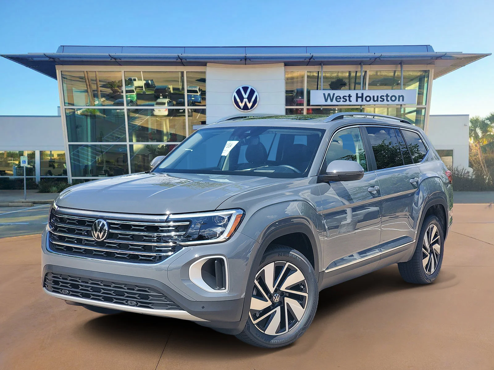 2026 Volkswagen Atlas 2.0T SEL 4MOTION's photo