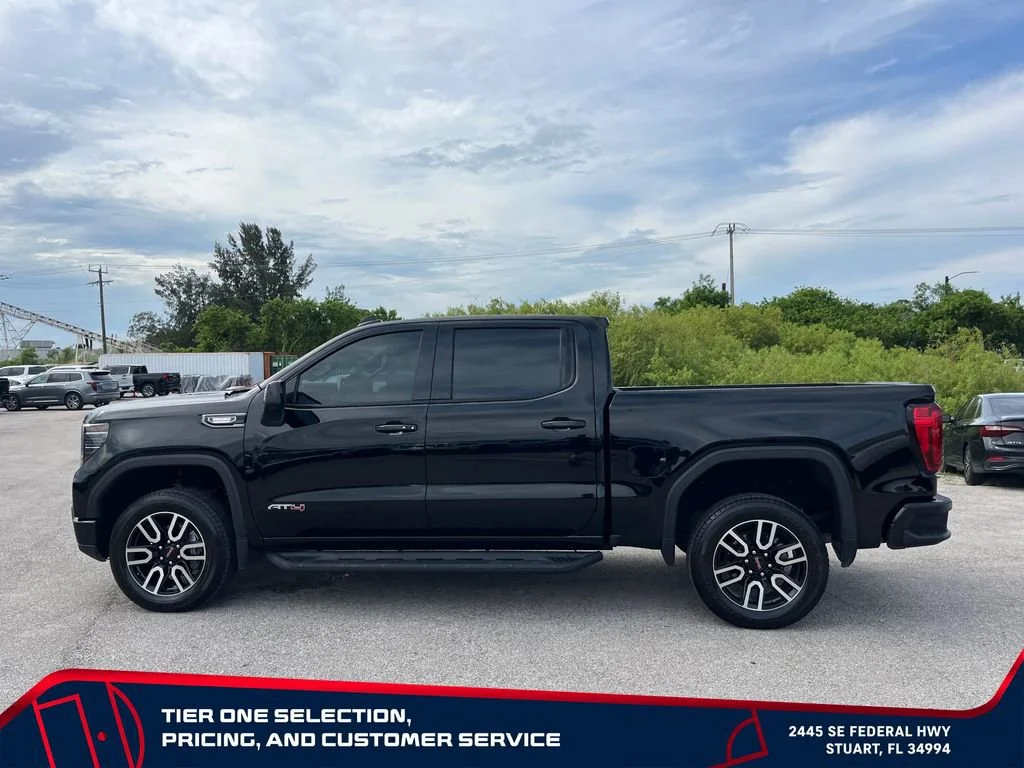 Used 2023 Onyx Black GMC AT4 image 4