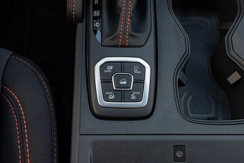 New 2026 Boulder Gray Pearl Nissan Crew Cab PRO-4X® image 21