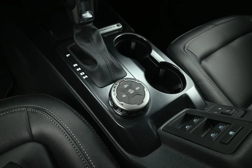 New 2026 Avalanche Gray Ford Big Bend image 14
