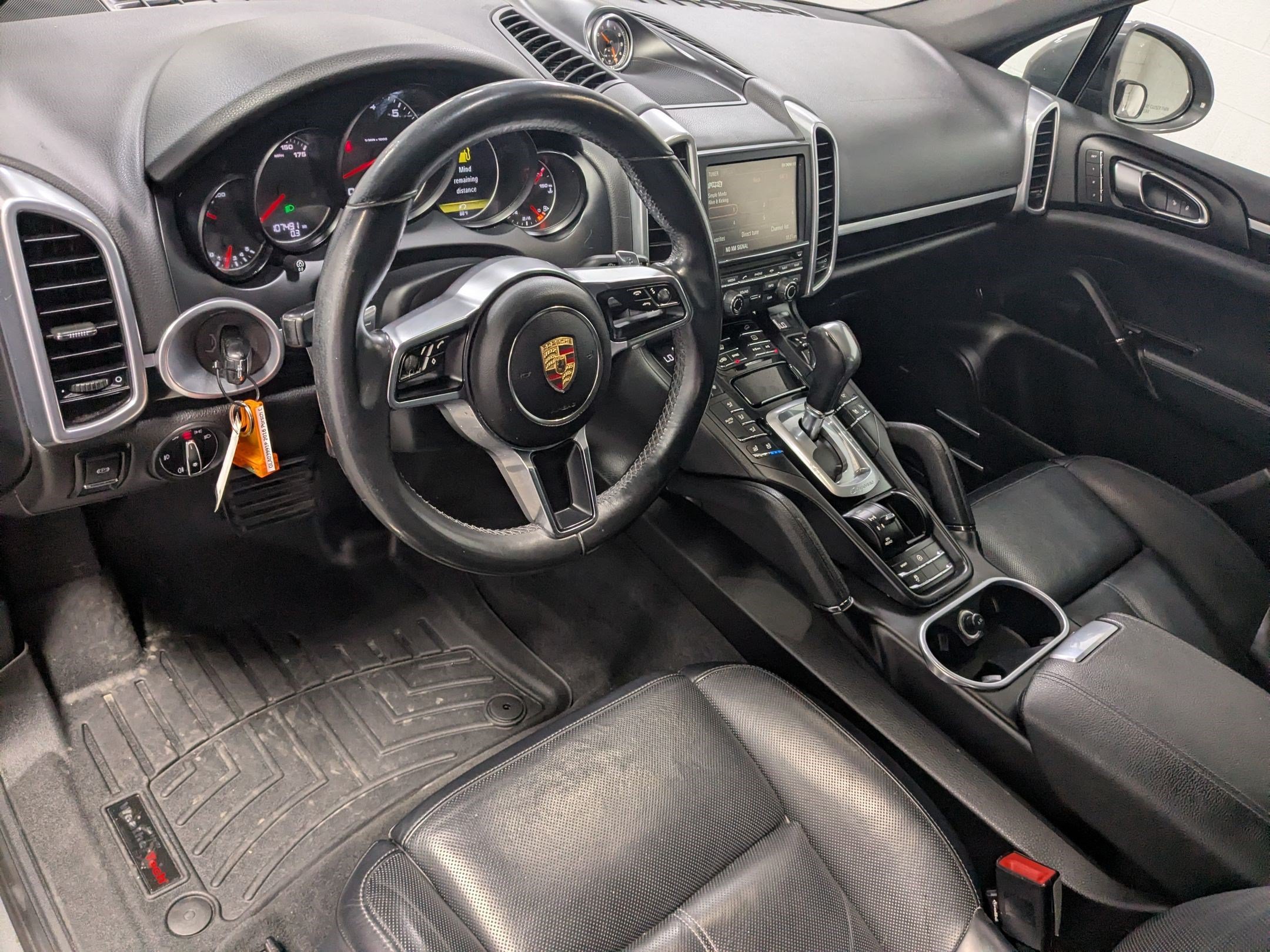 Used 2016 Meteor Gray Metallic Porsche Base image 10