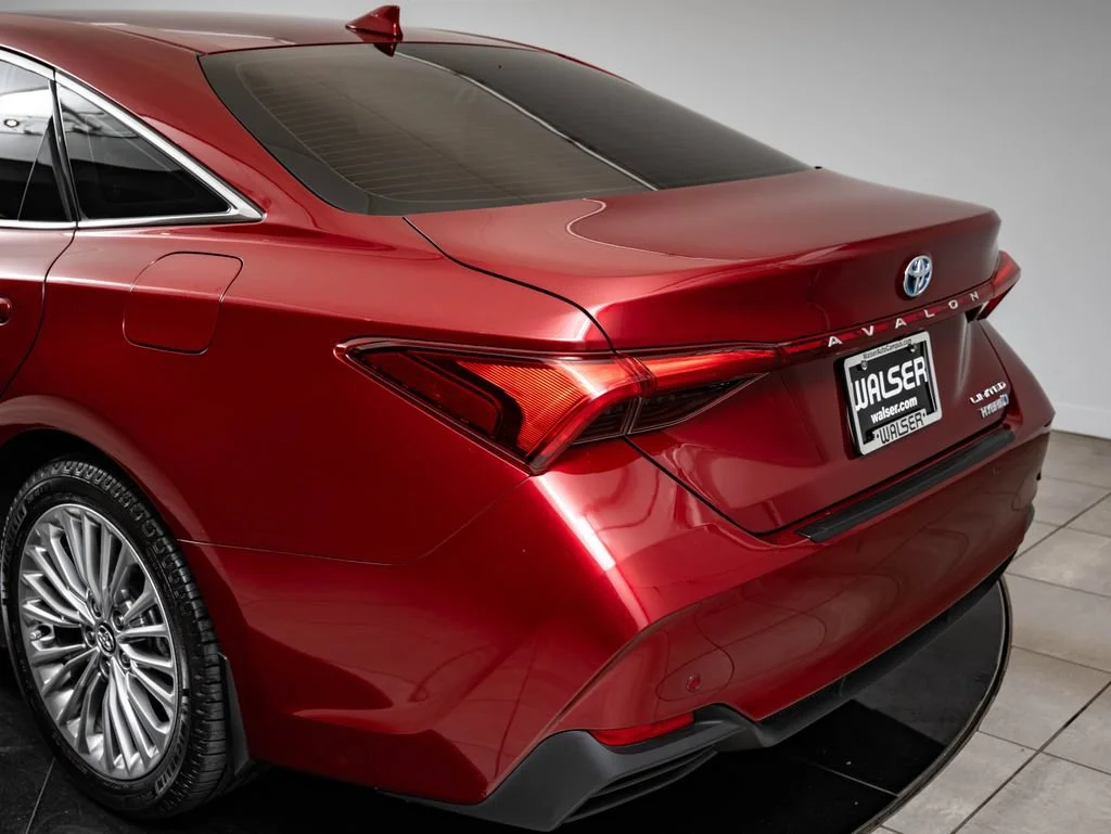 Used 2020 Ruby Flare Pearl Toyota Limited image 19