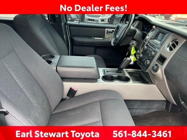 Used 2017 Silver Ford XLT image 38