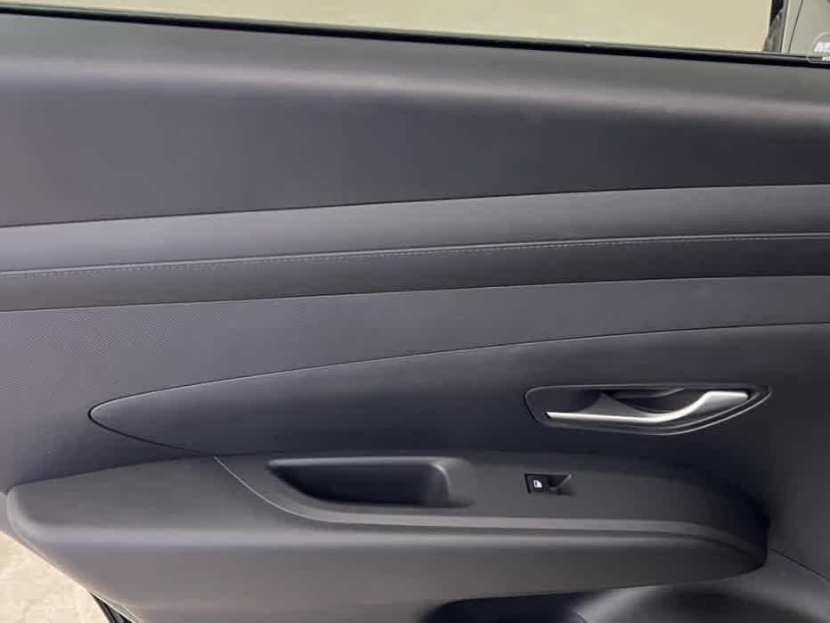 New 2026 Phantom Black Hyundai SEL AWD image 25