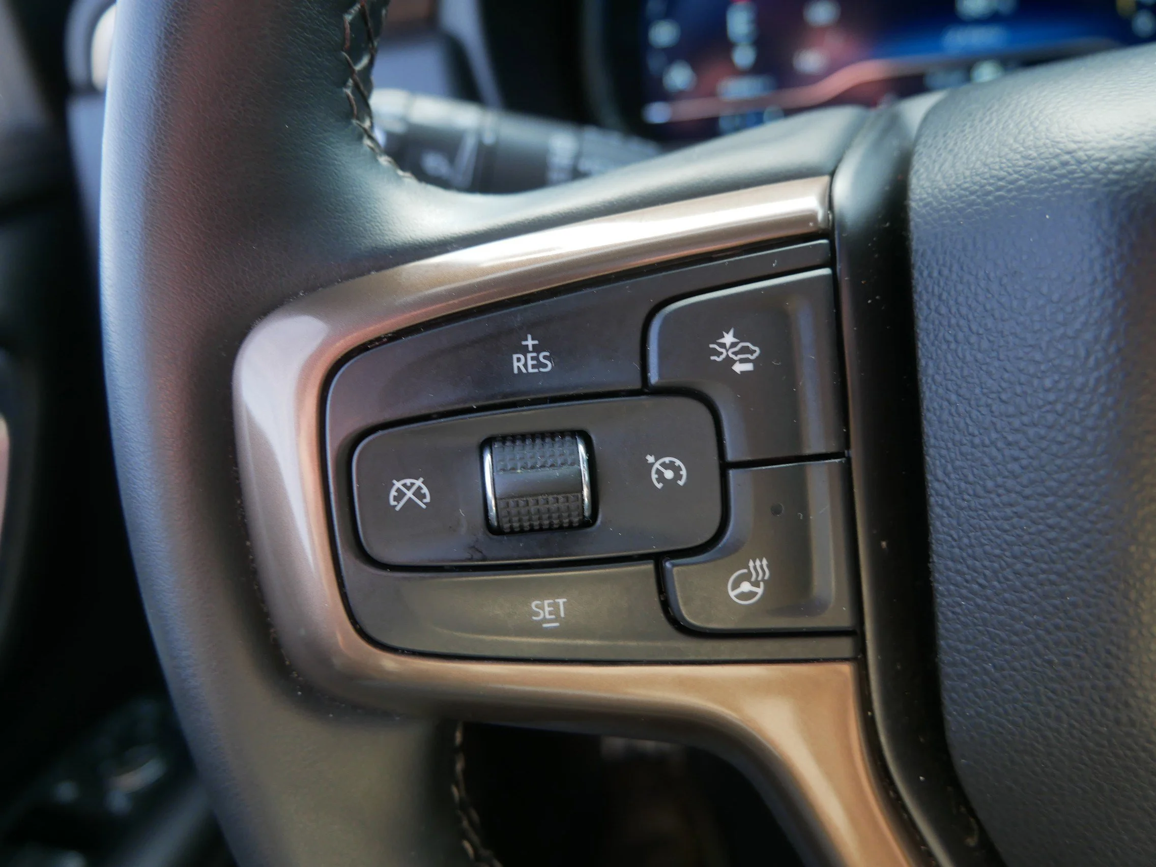 Used 2024 Black Chevrolet High Country image 34