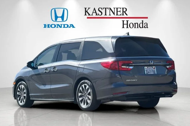 Used 2023 Modern Steel Metallic Honda EX-L image 7