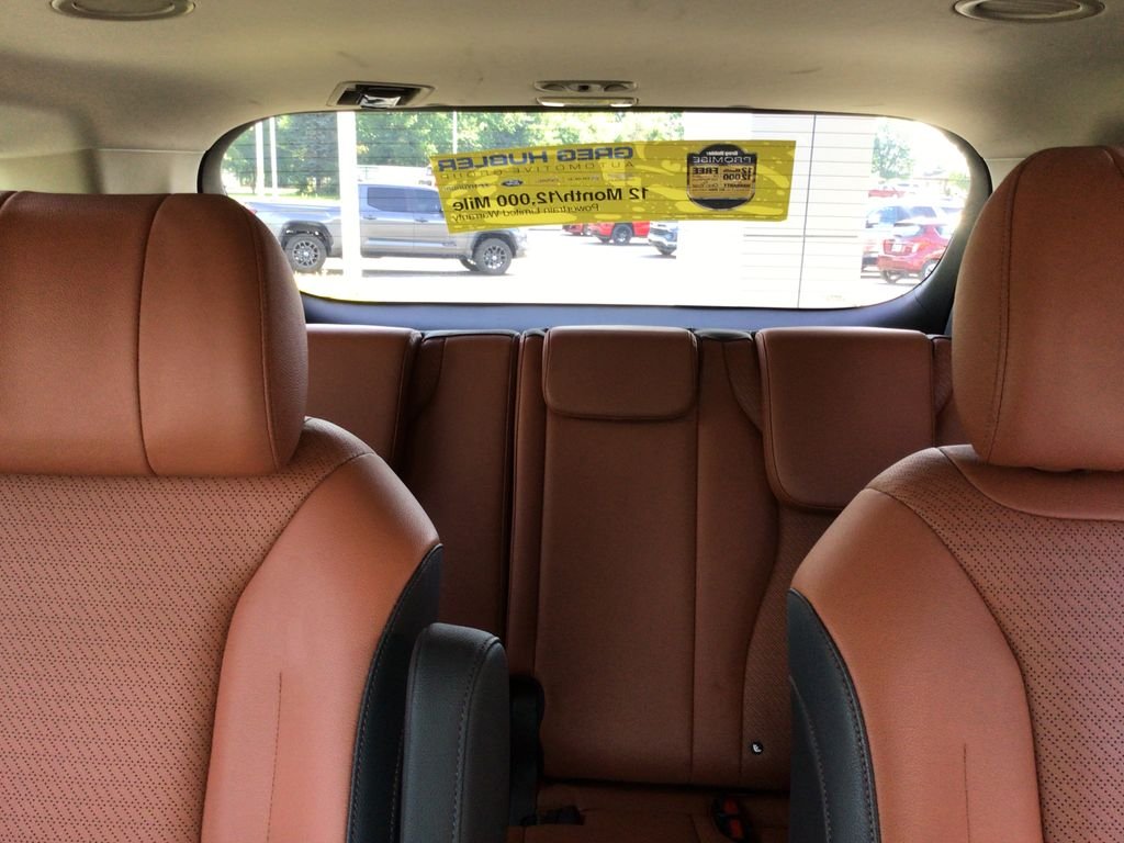 Used 2023 Gray Kia SX Prestige image 35