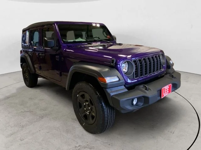 New 2026 Reign Jeep 4-DOOR SPORT image 8