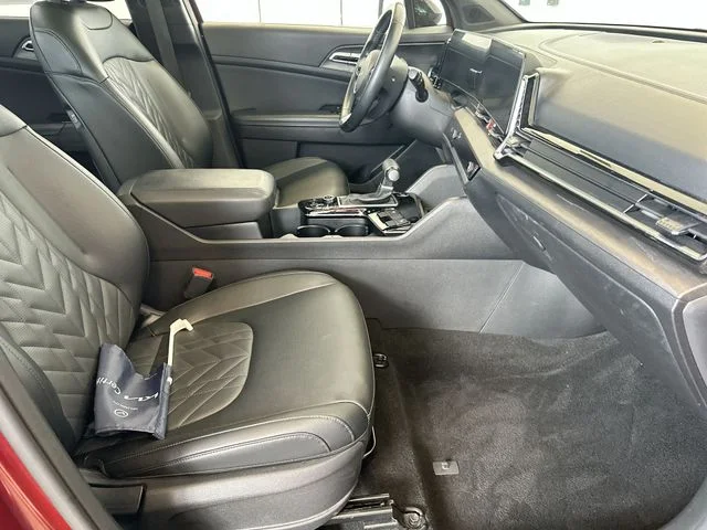 Used 2024 Red Kia X-Line image 24