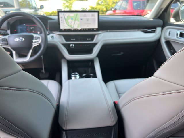 New 2026 Gray Ford Active image 17