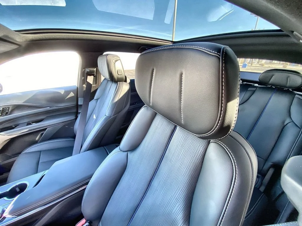 2026 Cadillac LYRIQ Sport - Photo 25