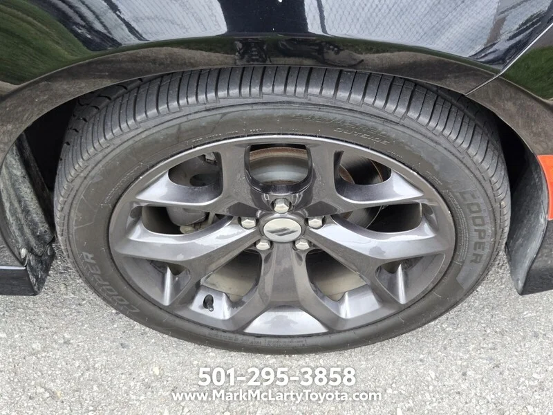 Used 2019 Pitch Black Clearcoat DODGE R/T image 9