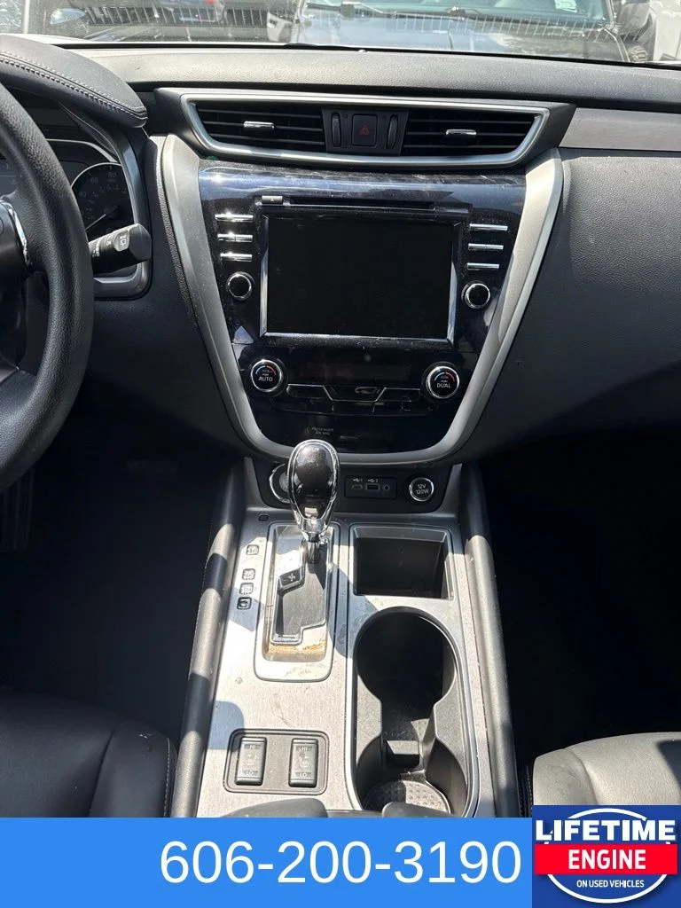 Used 2024 White Nissan SV image 14