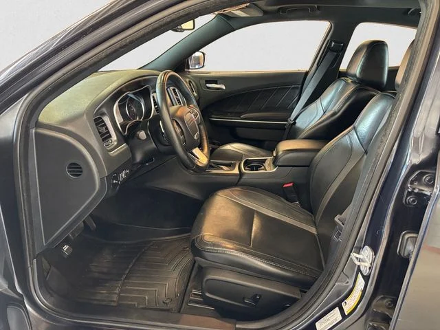 Used 2016 Steel Metallic Dodge SXT image 10