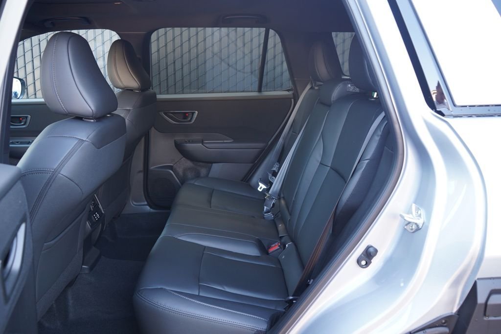 New 2026 ICE SILVER METALLIC Subaru Premium image 7