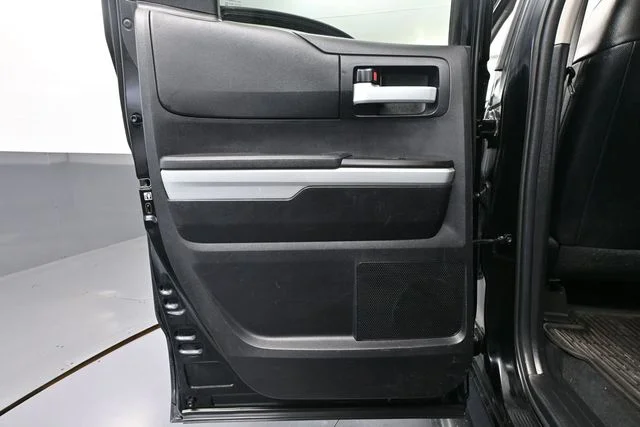 2020 Toyota Tundra Limited - Photo 32