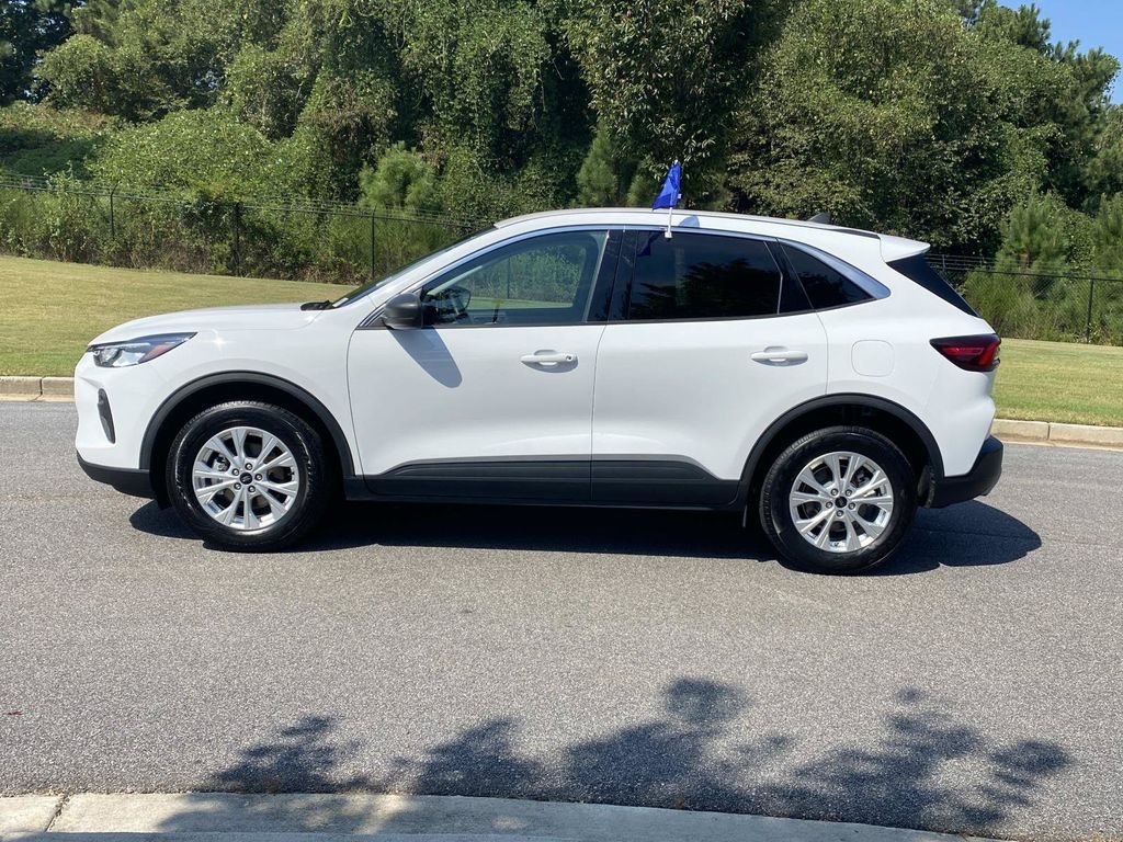 Certified Used 2024 Oxford White Ford Active image 11