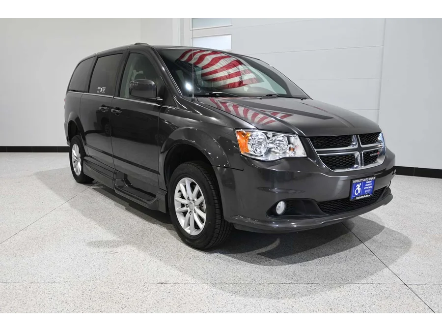 Used 2019 GRAY Dodge SXT Mobility Handicap Van image 3
