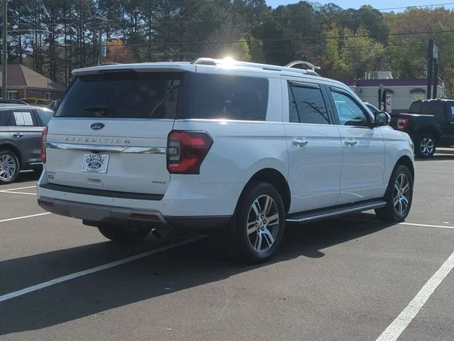 Used 2023 White Ford Limited image 13