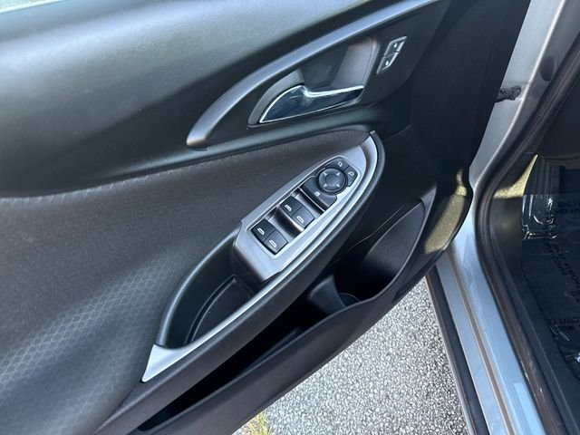 Used 2023 Gray Chevrolet LT image 11