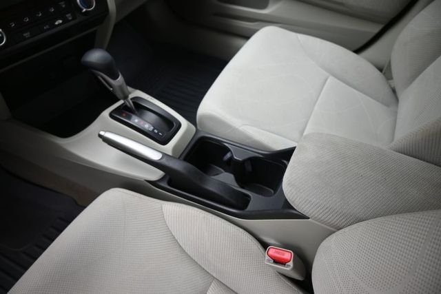 Used 2012 White Honda LX image 31