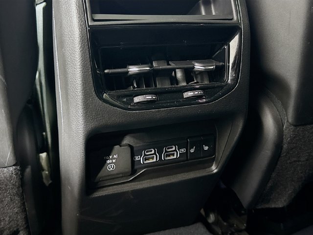 Used 2023 Black Jeep Overland image 26