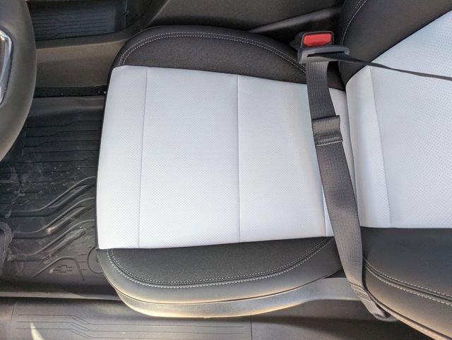 New 2026 Summit White Chevrolet LT image 10