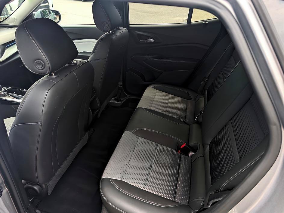Used 2025 Sterling Gray Metallic Chevrolet LT image 11