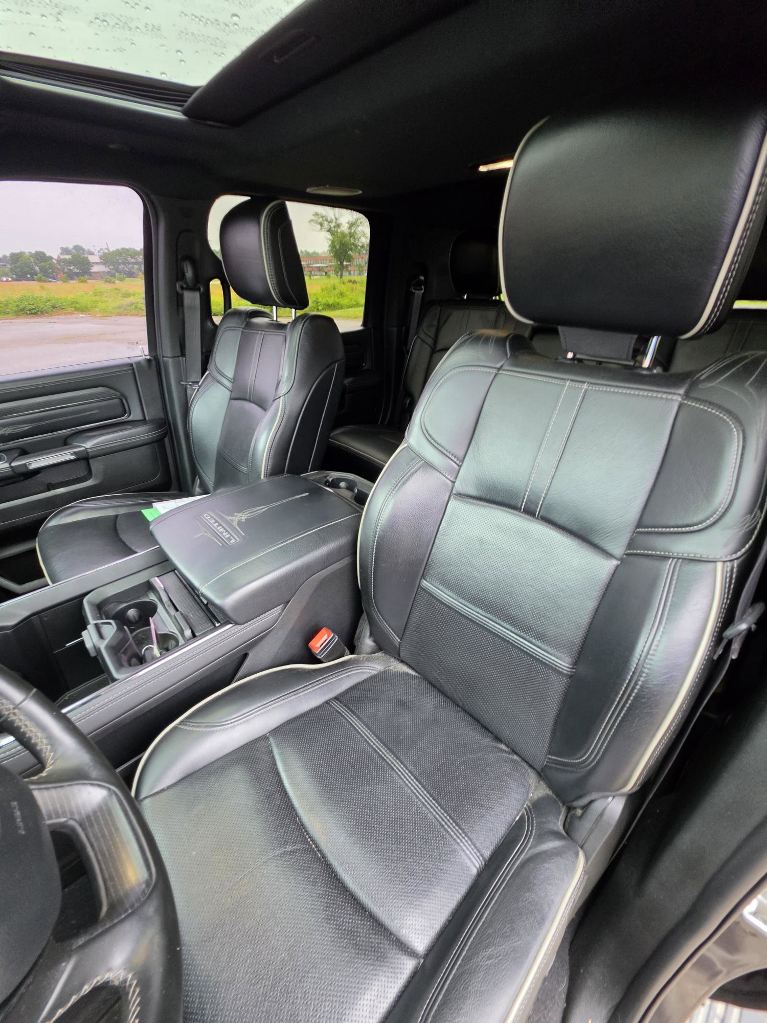 Used 2022 Granite Crystal Metallic Clearcoat Ram Limited image 12