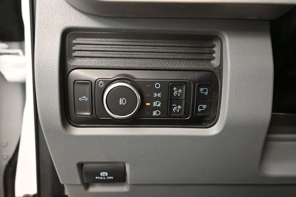 Certified Used 2025 White Ford XLT image 32