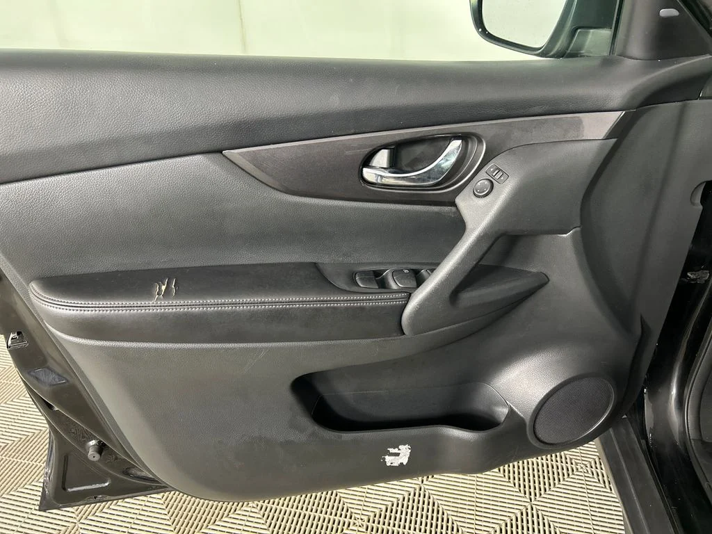 Used 2018 Black Nissan SV image 11