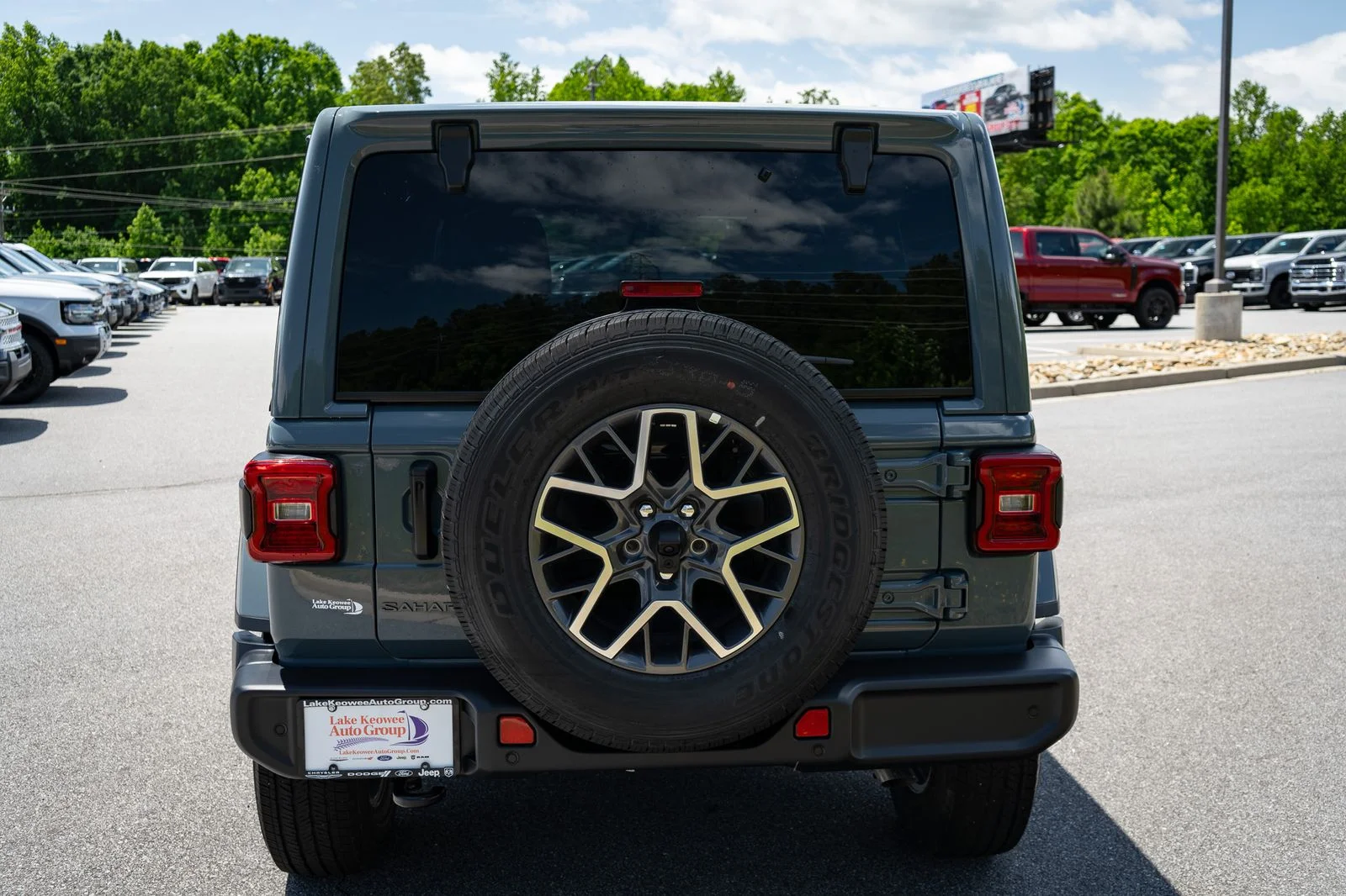 New 2026 Anvil Clear-Coat Exterior Paint Jeep Sahara image 8