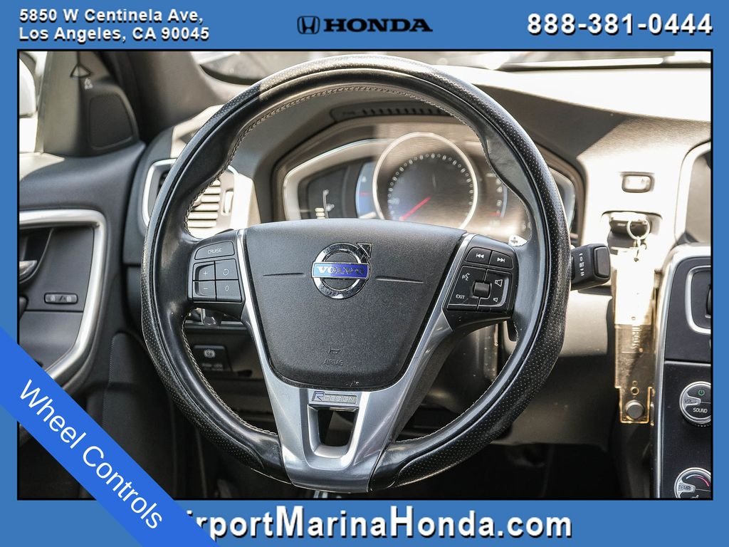 Used 2015 Crystal White Pearl Volvo T6 R-Design image 8