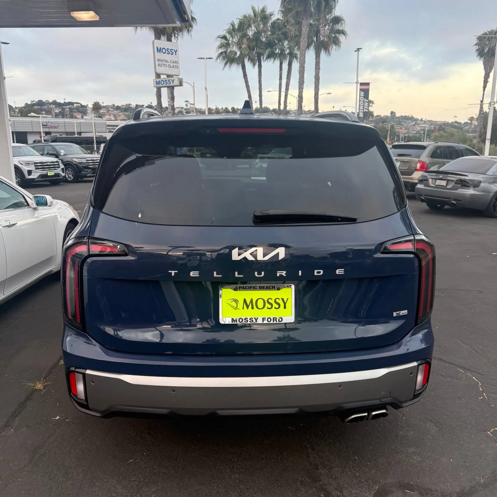 Used 2023 Midnight Lake Blue Kia SX Prestige X-Pro Pre-Owned image 4