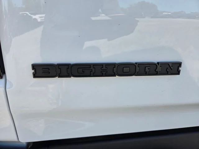 New 2026 Bright White Clear-Coat Exterior Paint RAM Big Horn/Lone Star image 15