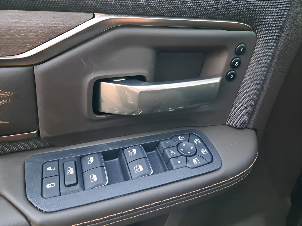 2026 RAM 2500 Limited - Photo 31