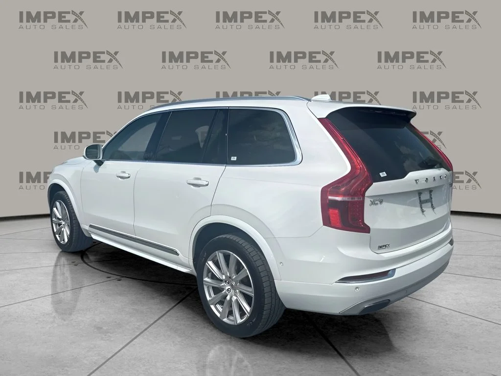 Used 2017 White Volvo T6 Inscription image 3