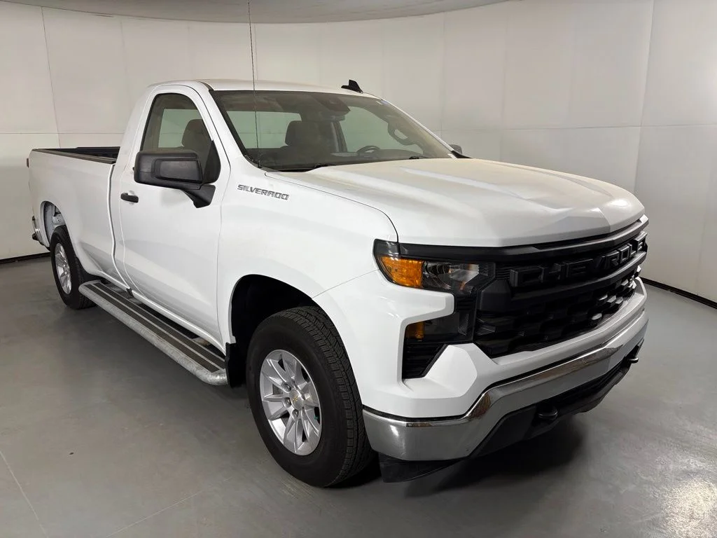 Used 2025 White Chevrolet WT image 2