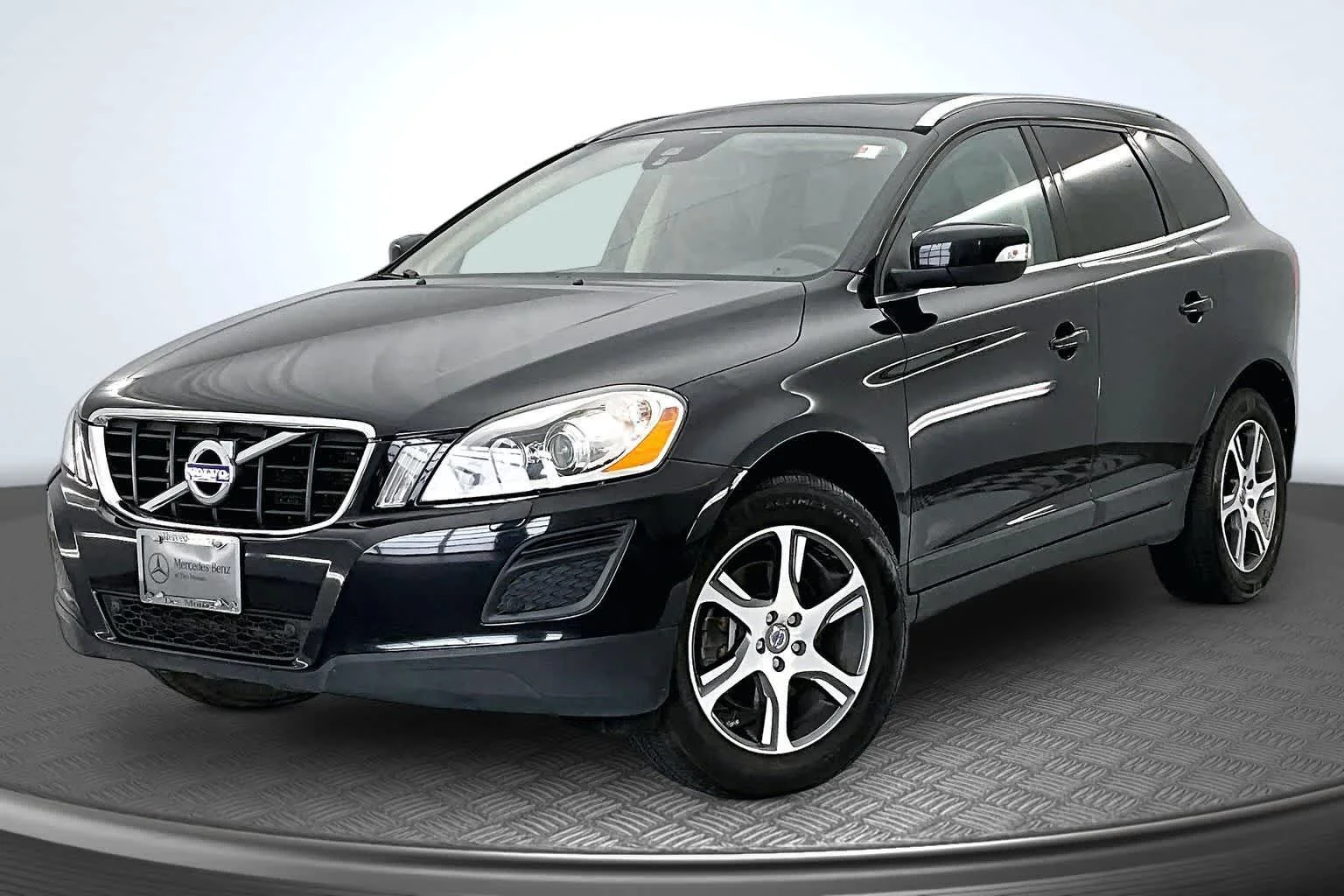 2013 Volvo XC60 T6 AWD Auto's photo